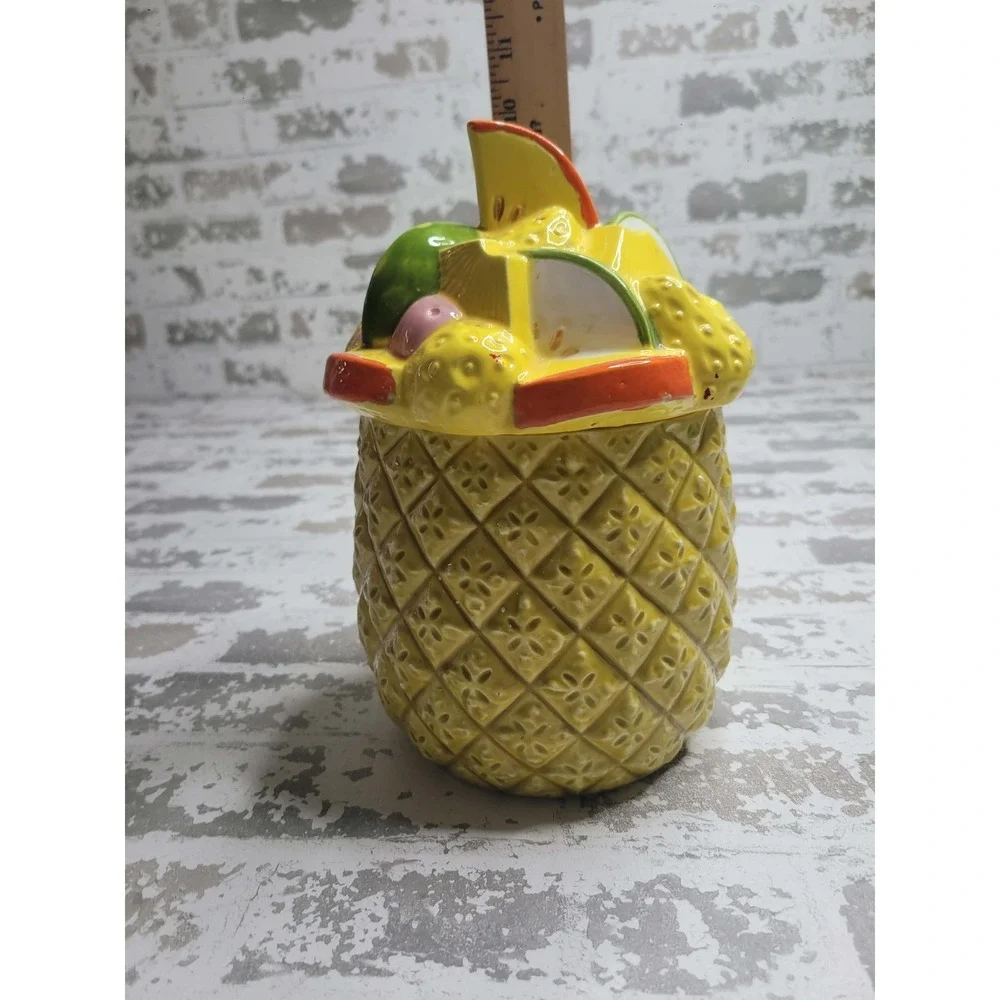 Vintage‎ 1970s Pineapple Cookie Jar Fruit Cara Creations Corp 1979